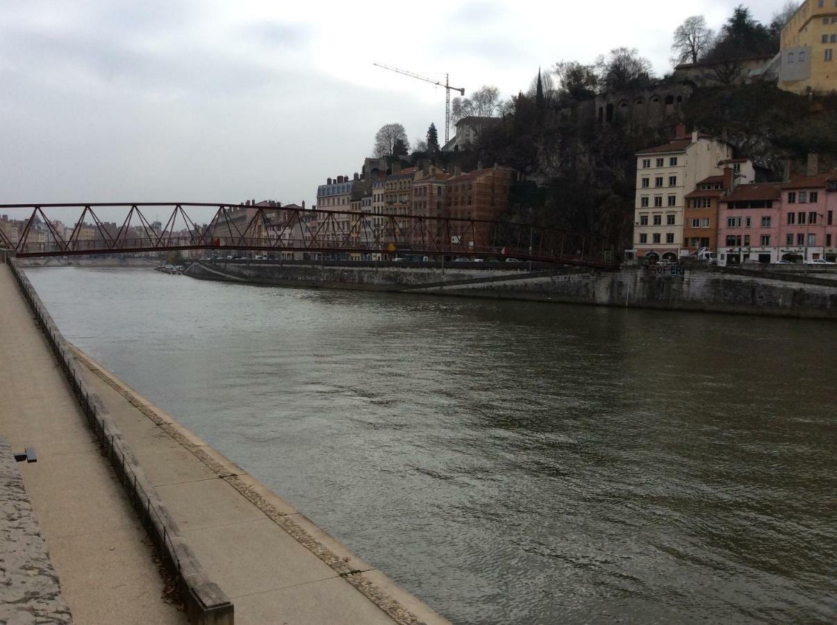 Appartement Des Subsistances Lyon Bagian luar foto